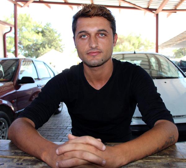 Teknikere 'Elektriği niye kestin' dayağı