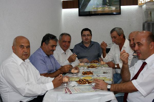 Karacabey'de domatesli dondurma imal edildi