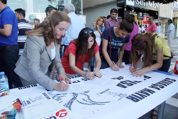 Şanlıurfa’da savaşa karşı imza kampanyası