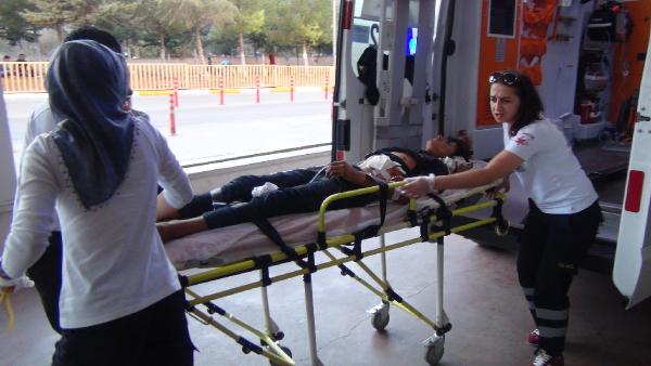 Şanlıurfa'da Suriyeli genç kavgada bıçaklandı