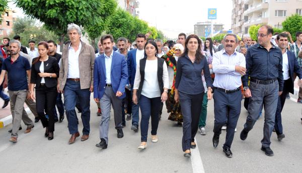 Van'da HDH ve BDP'den tutuklamalara tepki