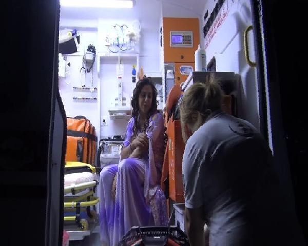 Anne ile babaları bir dakika arayla gözleri önünde kazada can verdi
