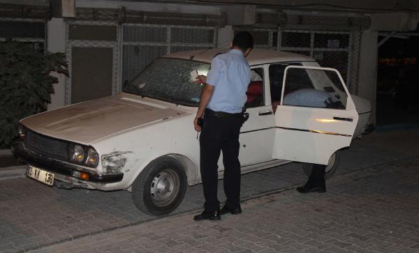 Şanlıurfa'da park halindeki otomobil kurşunlandı