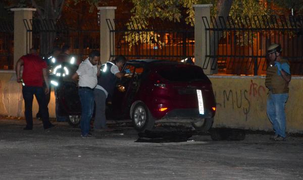 Gaziantep'te polis merkezine silahlı saldırı (2)