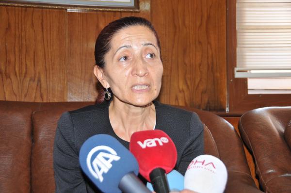 Van Büyükşehir Belediye Eş Başkanlarından Hakkari'ye destek ziyareti