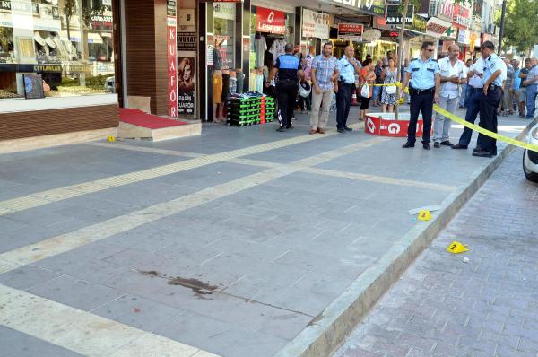 Didim'de alacak kavgasında kan döküldü