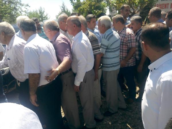 AK Partili Aydın'ın yengesi vefat etti