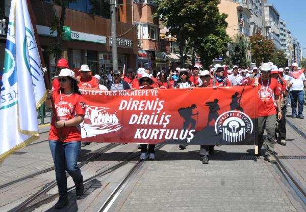 Eskişehir'de 'Direniş, Diriliş, Kurtuluş' yürüyüşü