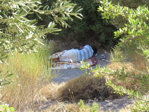 Kaçakların lastik botma Midilli yolculuğu 45 dakika sürüyor