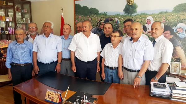 Gül çiçeği taban fiyatı 5.61 TL