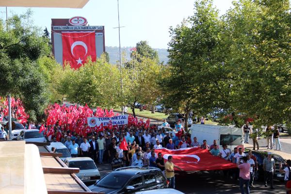 ERDEMİR işçisi teröre tepki için yürüdü
