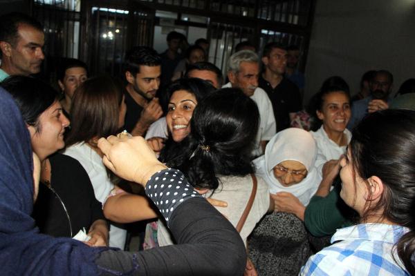 Nusaybin Belediye Başkanı Kaya'ya 'öz yönetim' gözaltısı (3)