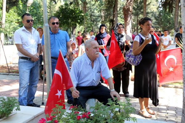Şehit aileleri Mersin'de terörü lanetledi