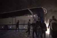 ULUDAĞ YOLUNDA KAZA YAPAN ARAÇLAR TRAFİĞİ KİLİTLEDİ