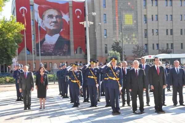 Eskişehir'de 30 Ağustos'a alternatif tören