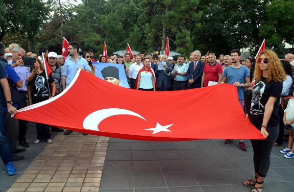 Kaysri'de ADD üyeleri terörü protesto etti
