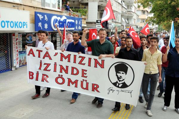 Gaziantep’te teröre karşı birlik yürüyüşü