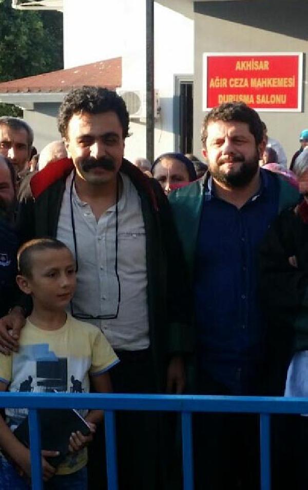 Soma faciasından sorumlu tutulup yargılanan iki kamu görevlisinin terfisine tepki geldi