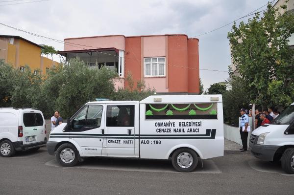 Tartıştığı kocasını bıçaklayarak öldürdü
