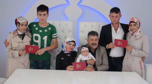 2 oğluyla birlikte Suriyeliler'le evlendi