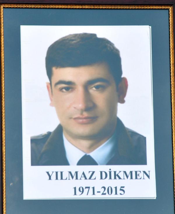 Şehit polis Yılmaz Dikmen, Kırıkkale'de son yolculuğuna uğurlandı