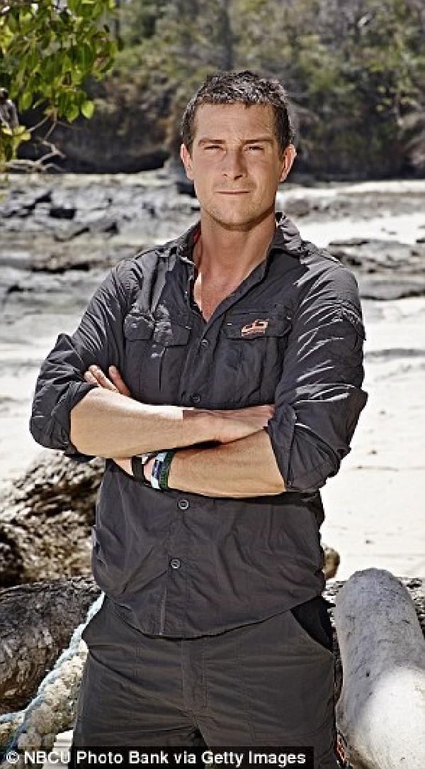 Obama maceracı Bear Grylls ile birlikte Alaska'da üç gün hayatta kalma mücadelesi verecek