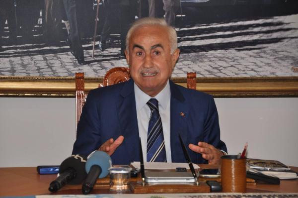 Edirne Valisi Şahin'den kendisine not: 10 üzerinden en fazla 7