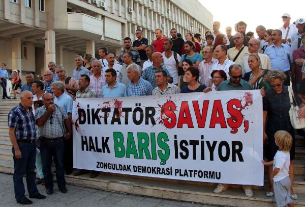 Zonguldak'ta Dünya Barış Günü yürüyüşü