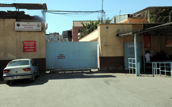 Diyarbakır'dan 194 tutuklu ve hükümlü Karadeniz'e nakledildi