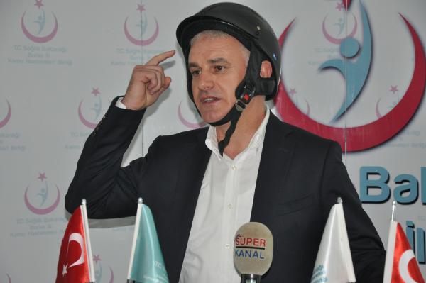 Ak Partili Şahin'den motosiklet sürücülerine kasklı uyarı