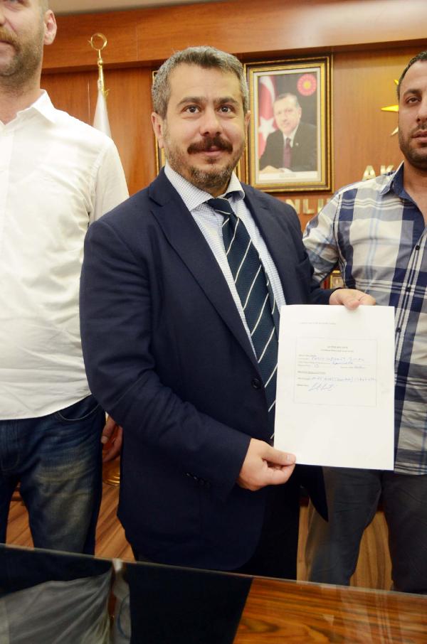 7 Haziran'da bağımsız aday olan Bucak, Ak Parti’den aday adayı