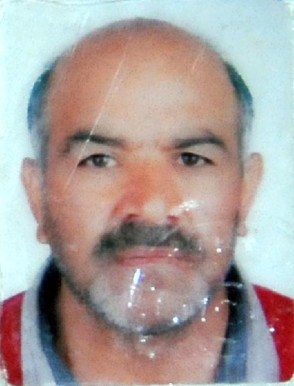 TIR dorsesinin kapağına başı sıkışan şoför öldü