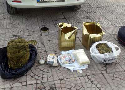 Yağ tenekesi içinde 8 kilo esrar ele geçirildi