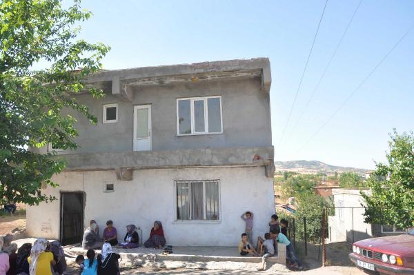 Oyun oynarken elektrik akımına kapılarak öldü
