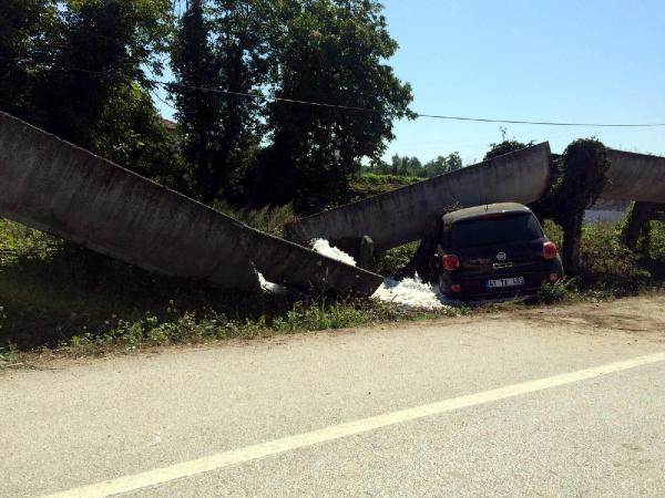 Sulama kanalına çarpan otomobilin sürücüsü öldü