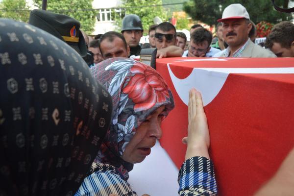 Başbakan'ın eşi, Dağlıca Şehidinin eşine doğum yaptırdı
