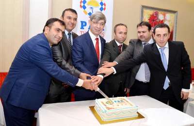 '100 milyon dolara otel yaptırıp, asgari ücretle işçi çalıştırıyoruz'