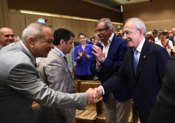 Kılıçdaroğlu, partisinin "Perşembe Söyleşileri" toplantısına katıldı