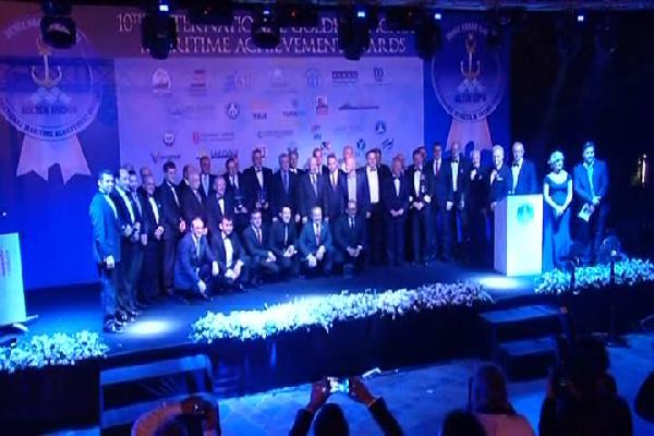 Altın çıpa ödülleri sahiplerini buldu