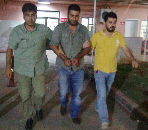 ABD'li kadının çantasını alıp kaçtı