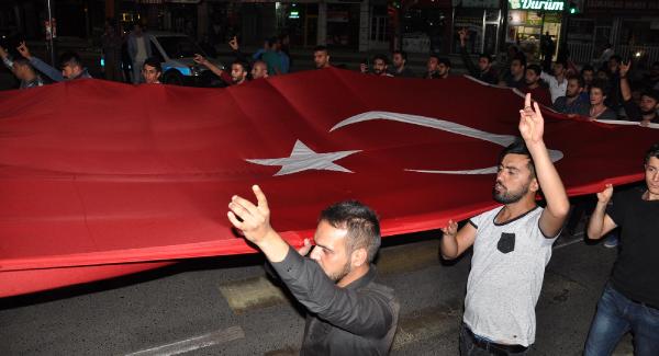 Sivas'ta 'terör' tepkisi