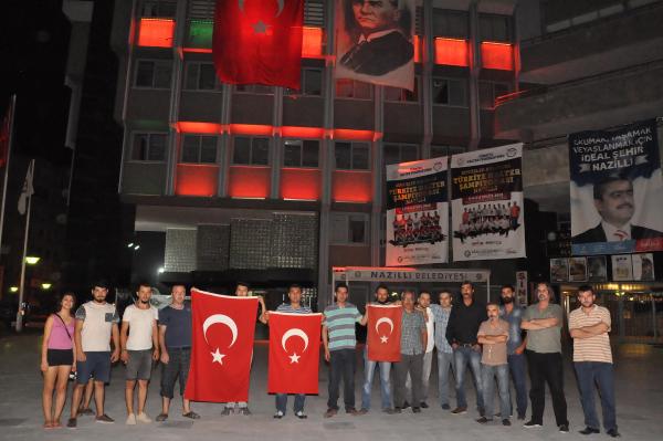 Nazilli'de terörü kınamak için toplandılar