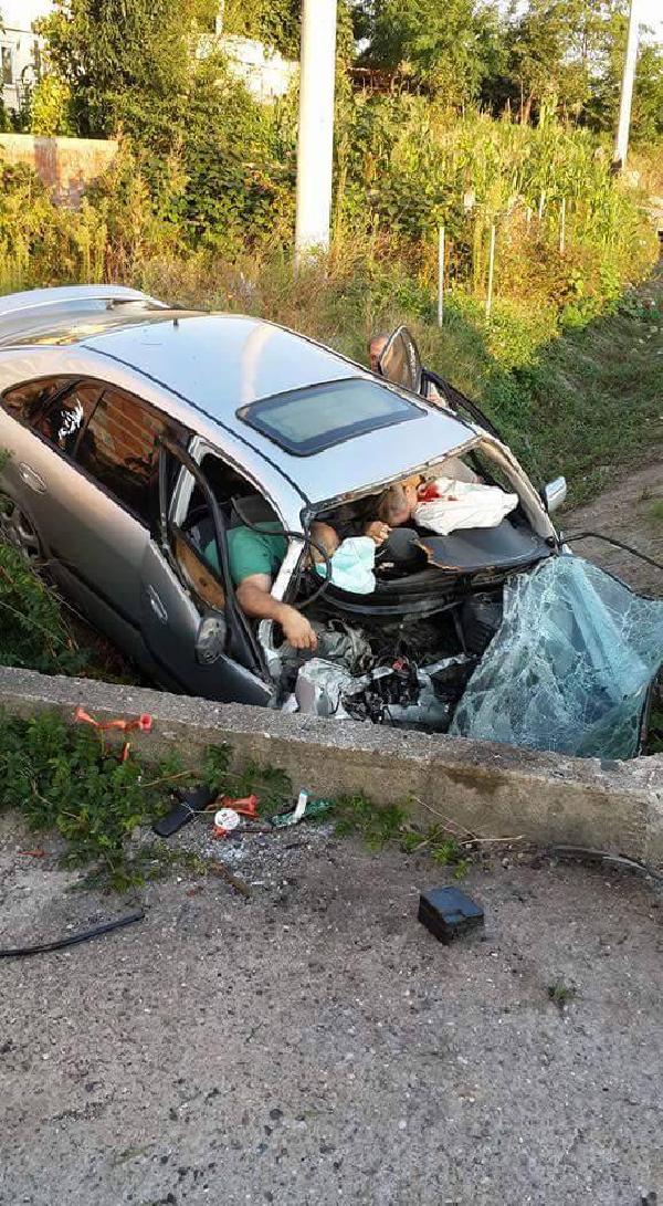 Ordu'da otomobil yağmur suyu kanalına düştü: 4 öldü