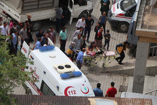 Minibüse isabet eden kurşun, Afan kızın ölümüne neden oldu