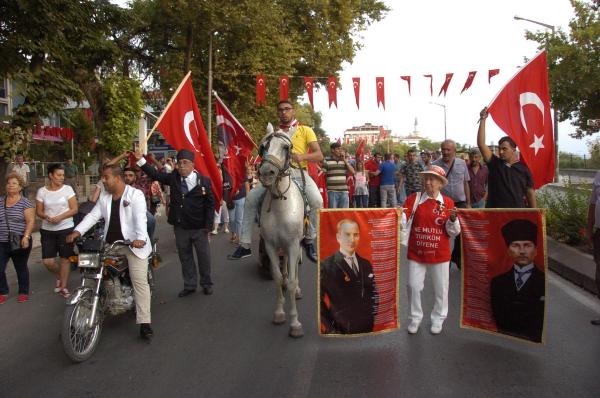 Edirne’de 2 bin kişilik terör yürüyüşü