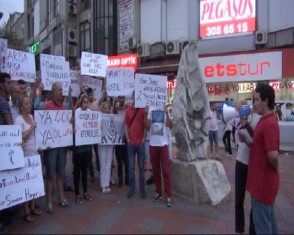 Ataşehir ve Maltepe'de terörü protesto eylemleri...