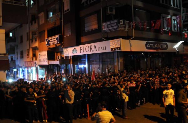 HDP il başkanlığının bulunduğu daire ateşe verildi