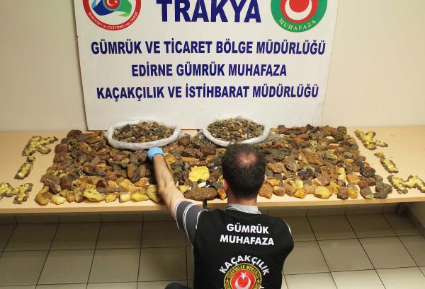 Kapıkule’de 34 kilo kehribar taşı ele geçirildi