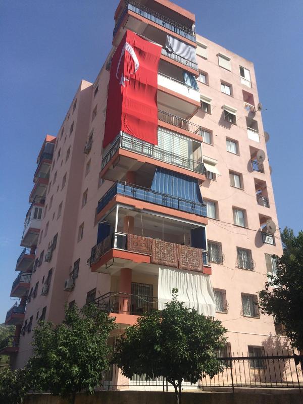Şehit polis Haluk Varlı, bir ay önce İzmir'en Iğdır'a tayin olmuş