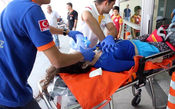 Göğsünden vurulmuş bulunan genç kız, hastanede öldü
